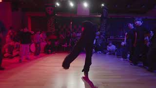 態度與氣 VS 女兒紅0 5 | 4VS4 TOP 16 | Move For Freedom Asia Qualifier 2026
NoLimits presents you the Move For Freedom Asia Qualifier 2026
JUDGES: S-Staticx | Black J | Cplus | Fire | Just Roc MZK
DJ: DJ Tiga & Double J
HOST: Humor & Sunny
LOCATION:
Centre, 1-3 Wong Chuk
Yeung Street, Fo Tan
Hong Kong
If you dont want to miss out on future projects, check out their Instagram for more information.
Move For Freedom: https://www.instagram.com/moveforfreedom/
The Breakdown Station: https://www.instagram.com/the_breakdown_station/
Join and Support nolimits_cre8 on Instagram to be Updated.
No Limits: https://www.instagram.com/nolimits_cre8/ 態度與氣 VS 女兒紅0 5 | 4VS4 TOP 16 | Move For Freedom Asia Qualifier 2026