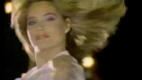 Covergirl Kelly Emberg 1984