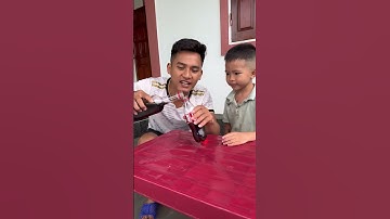 Cậu bé thông minh cho Anh Lùn uống Coca nước mắm | Tippi Vips