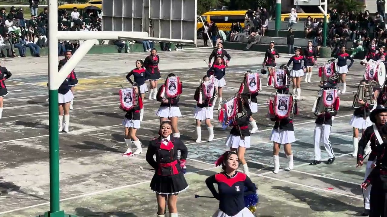 Presentación en Colegio amazonas ❤️💙