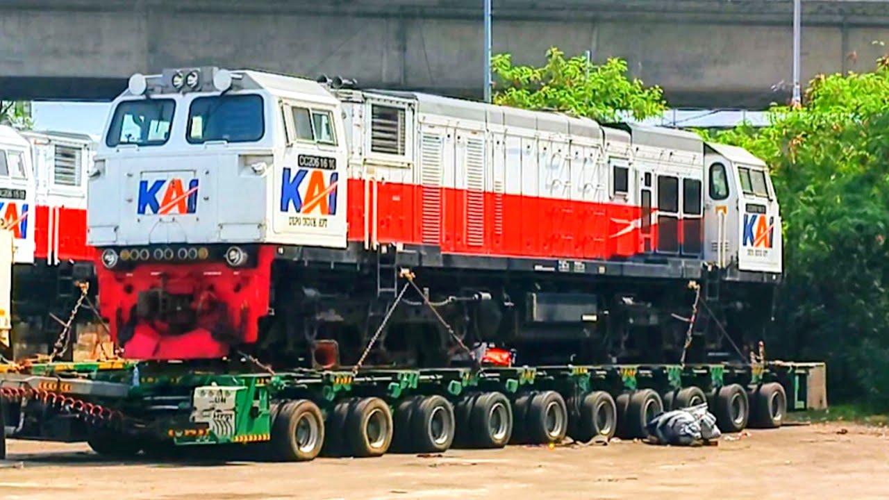 SELAMAT DATANG KEMBALI ❤ DETIK-DETIK 4 LOKOMOTIF MUTASI UNLOADING DI TERMINAL JICT 
