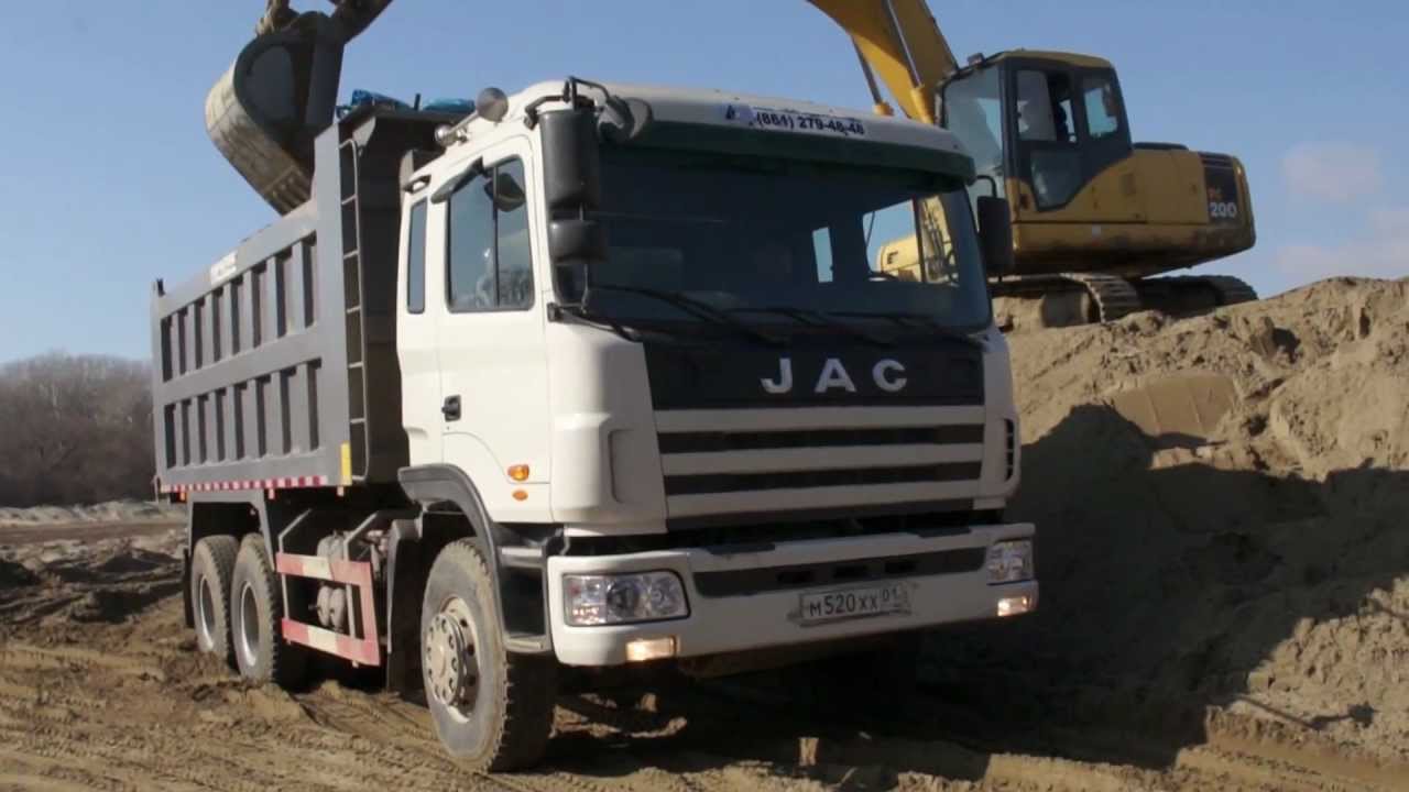 Китайский тягач jac