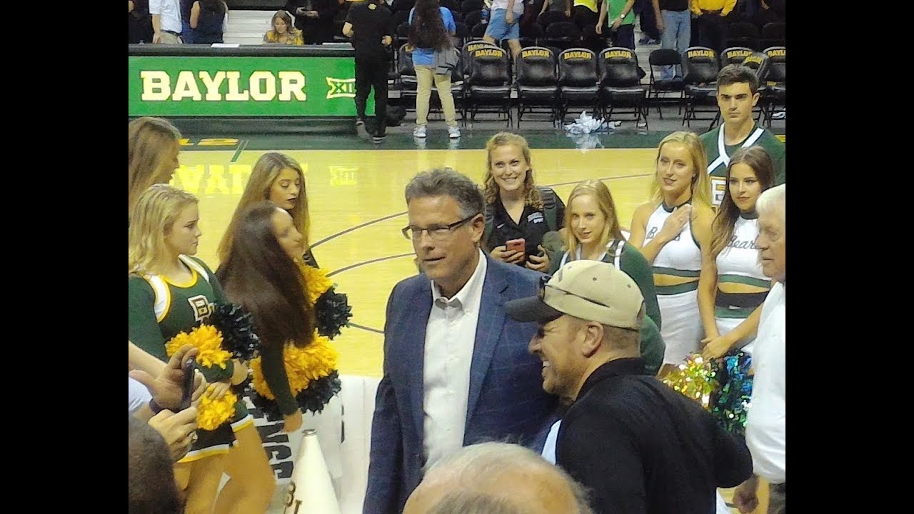 Chip Gaines of Fixer Upper at Baylor University Basketball Game and ...