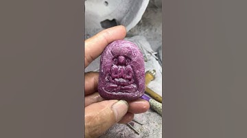 CHẾ TÁC MẶT PHẬT TỪ ĐÁ RUBY THÔ: Hành Trình Biến Đá Thô Thành Vật Phẩm Phong Thủy! TahiGems 6911