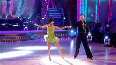 Matt and Flavia's Salsa - Strictly Come Dancing - ...
