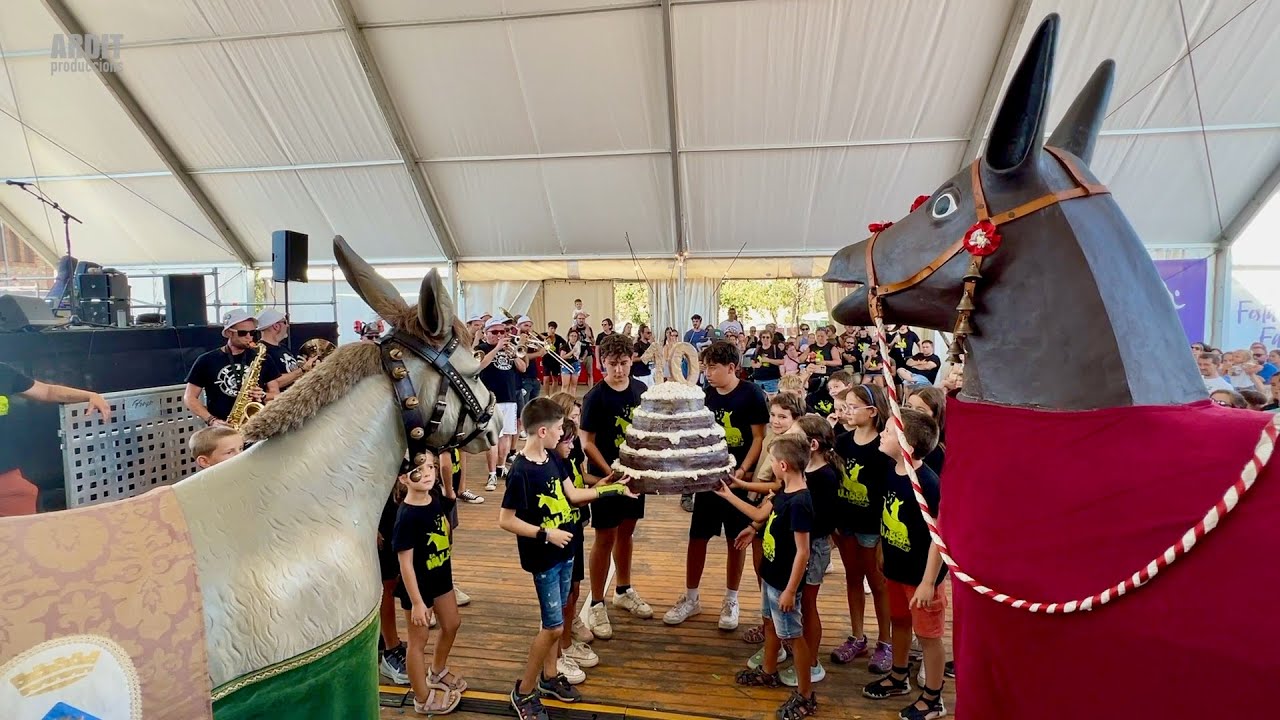 CORRESOMERA! El 10è Aniversari de la SOMERA de Falset, amb la Mulassa Petita de Valls