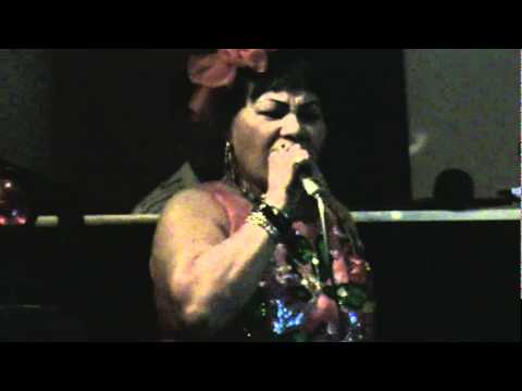 Gina Janette Power Singing @ US Karenderia 003.MPG