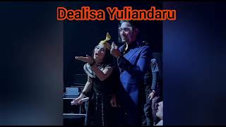 Robby Purba tatap mesra Ayu Ting Ting