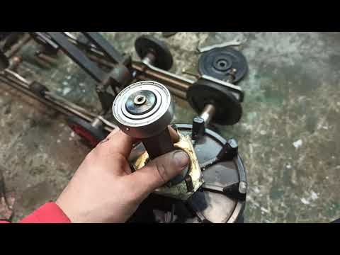 Что может случиться, если снегоход долго стоял.Polaris trail Rmk 550.