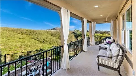 LUXURIOUS COASTAL RETREAT IN LA COSTA RIDGE, CARLS...