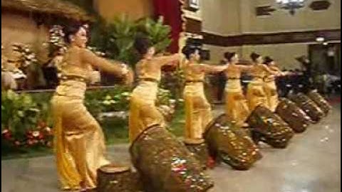 A Sundanese Traditional Wedding Ceremony