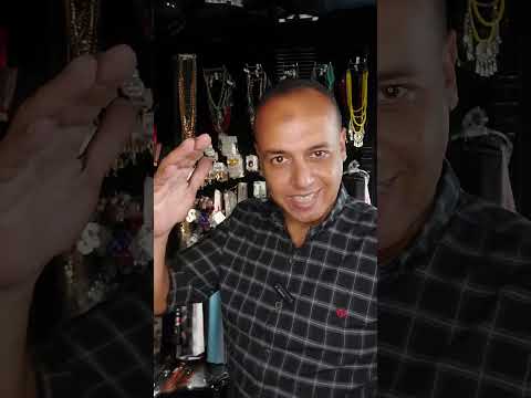 محفظة تومي فاخرة من بازار الهواري Shorts