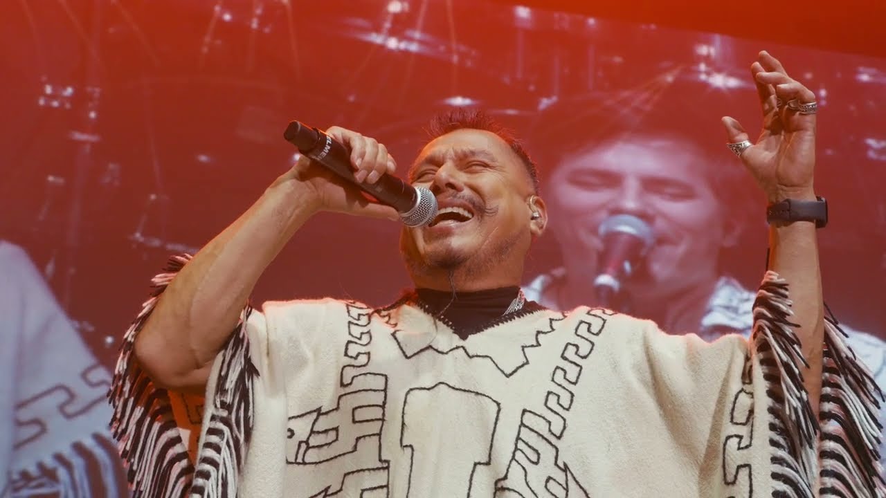 Kjarkas Feat. Nahuel Pennisi - AVE DE CRISTAL 4K (Estadio Luna Park)