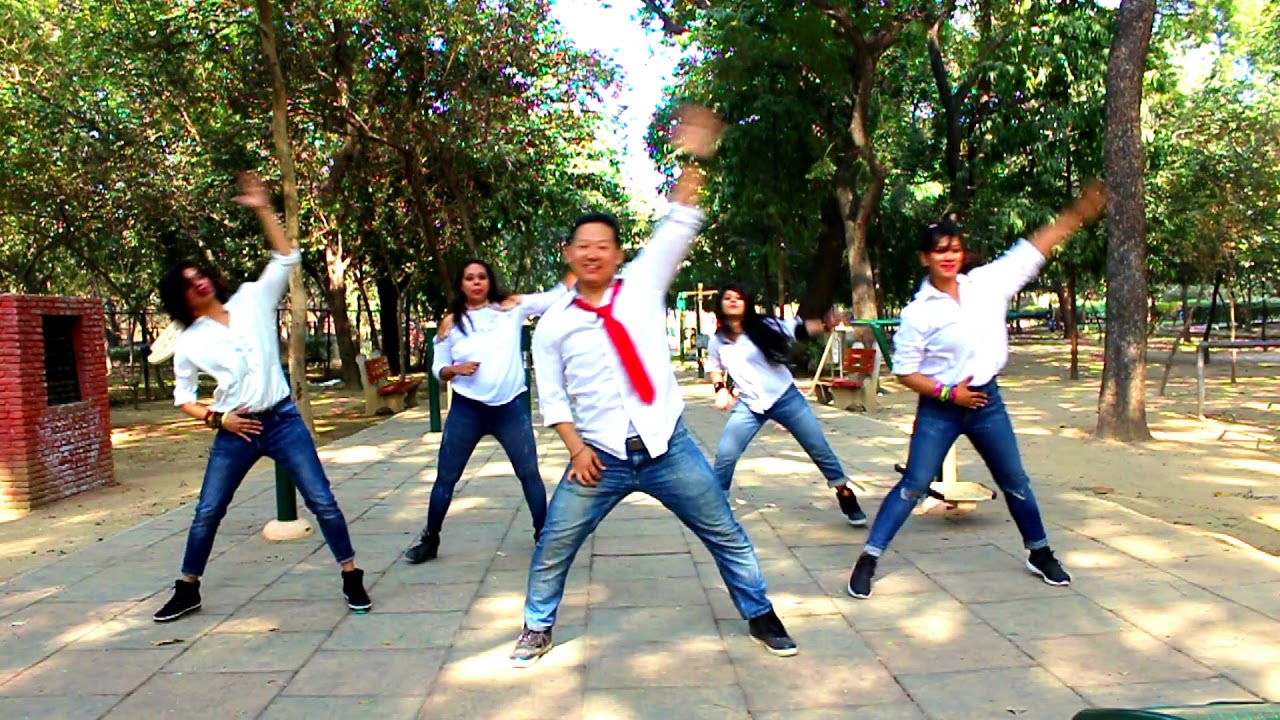 EL BAÑO - Enrique Iglesias ft. Bad Bunny zumba choreography by zstars