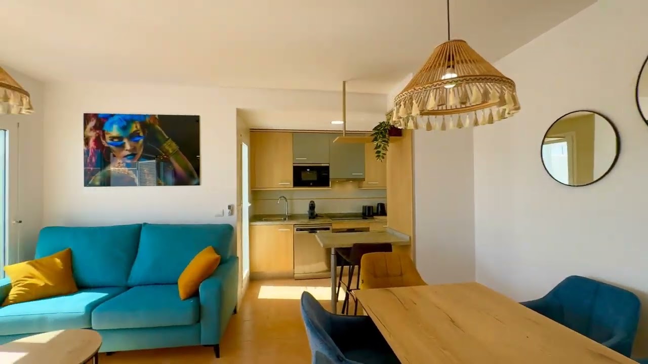 Beachfront Winter Getaway in Mojacar Playa!