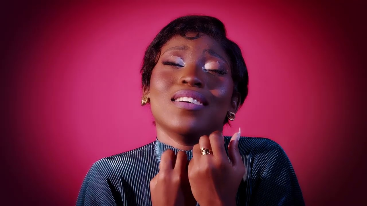 Djey Domingos - Levanta só, meu Papá (Official Music Video)