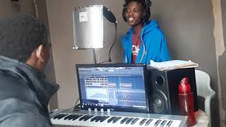 Ayarai recording Ingane (ama2000)