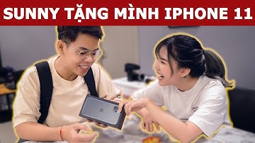 Bạn gái chơi lớn tặng iPhone 11 và bắt mình dẫn ĐI ĂN món này? | Oops Banana Vlog 198