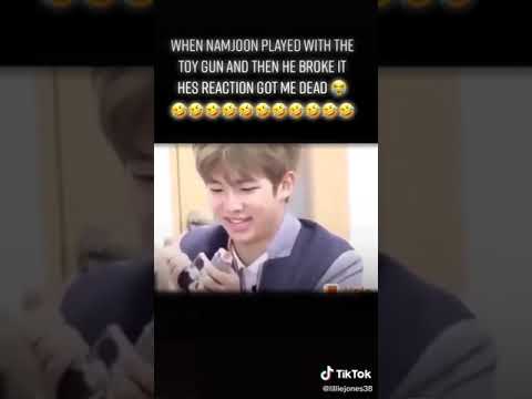 namjoons reaction is
