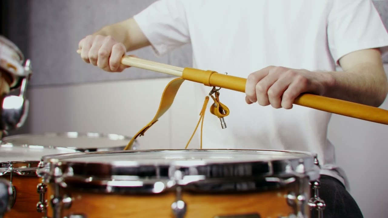 Leather Drumstick Bag In Caramel Color