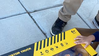 EXCAVATOR and BULLDOZER TRUCK UNBOXING With Dad