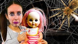 видео: МЕНЯ БРОСИЛИ ОДНУ В ЧУЛАНЕ / ИСТОРИЯ ОДНОЙ КУКЛЫ / ЛИЧНЫЙ ДНЕВНИК ЛИЗОНЬКИ ЕДИНОРОЖКИ картинка: МЕНЯ БРОСИЛИ ОДНУ В ЧУЛАНЕ / ИСТОРИЯ ОДНОЙ КУКЛЫ / ЛИЧНЫЙ ДНЕВНИК ЛИЗОНЬКИ ЕДИНОРОЖКИ