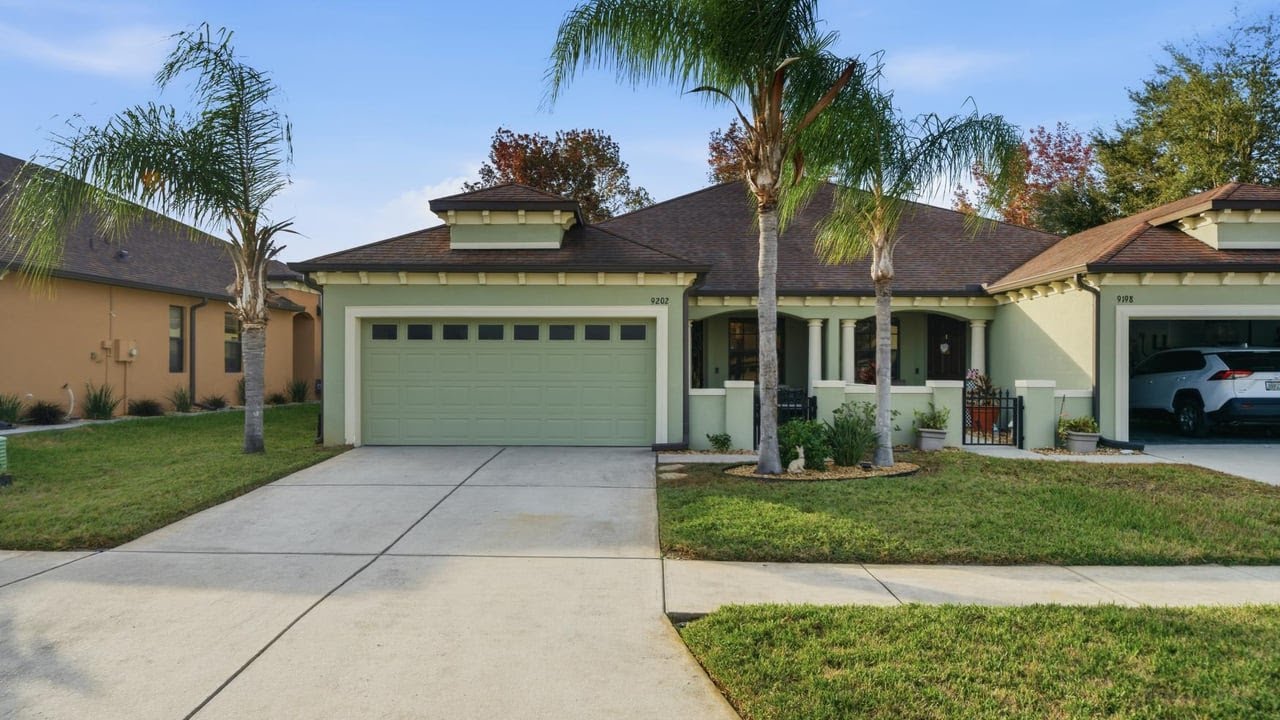 9202 Southern Charm Cir, Brooksville, FL