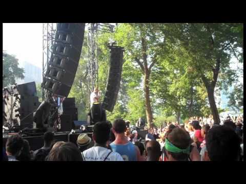 J. Cole Takes Over Lollapalooza