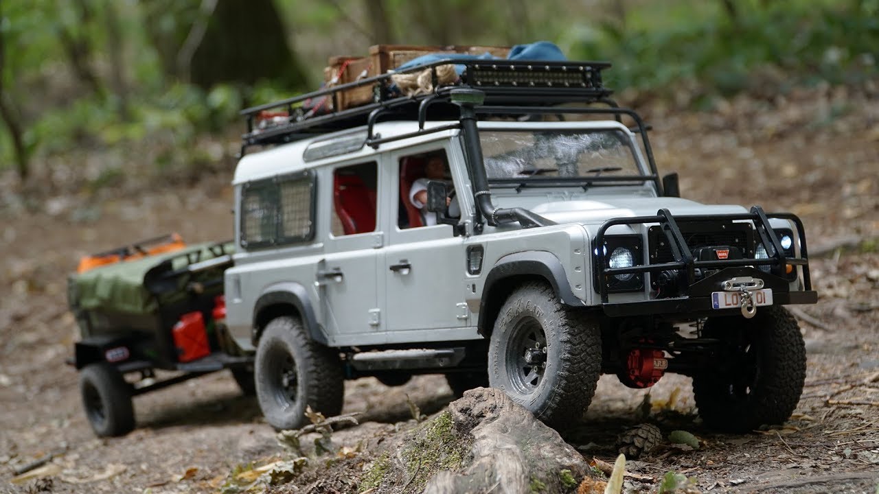 Custom 1:10 scale Kahn Defender D110 with RC4WD Bivouac 1/10 M.O.A.B Traile...