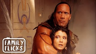 Kidnapping The Sorceress | The Scorpion King (2002) | Family Flicks