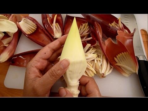 How To Cut and Clean Mocha / Banana Blossom / Banana Flower