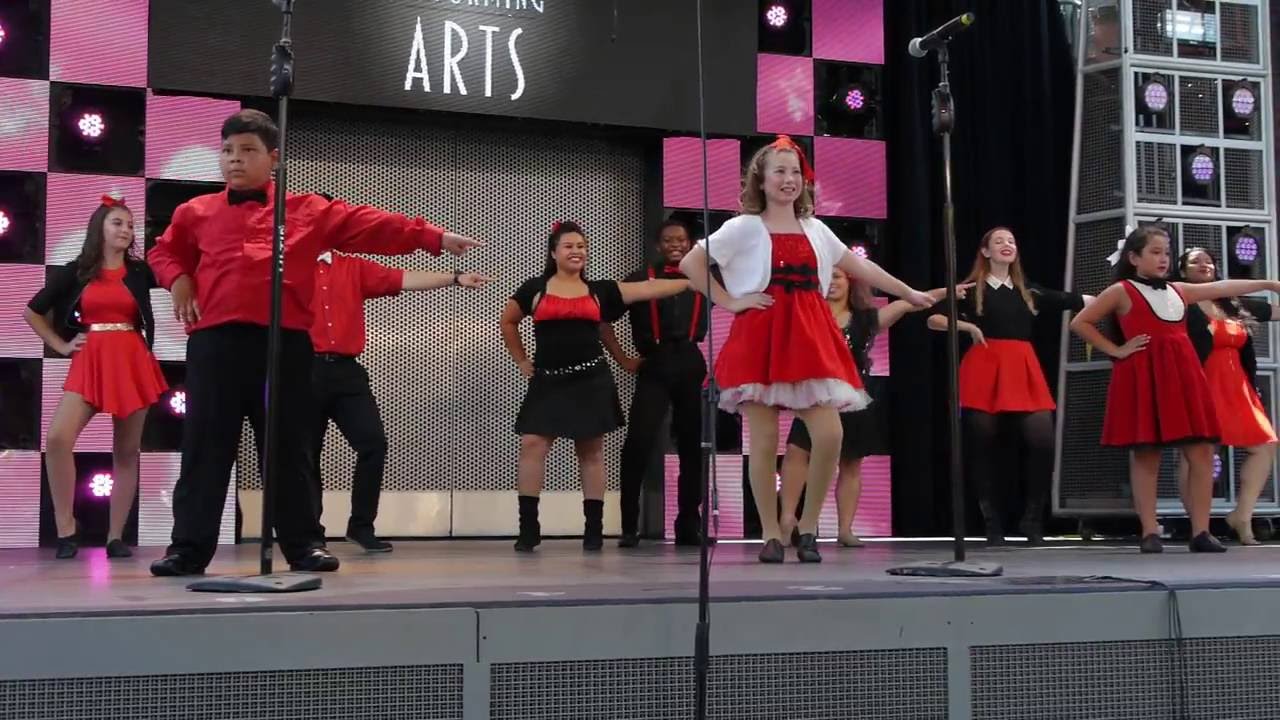Disco Medley SING A SONG SHAKE YOUR GROOVE THING YouTube
