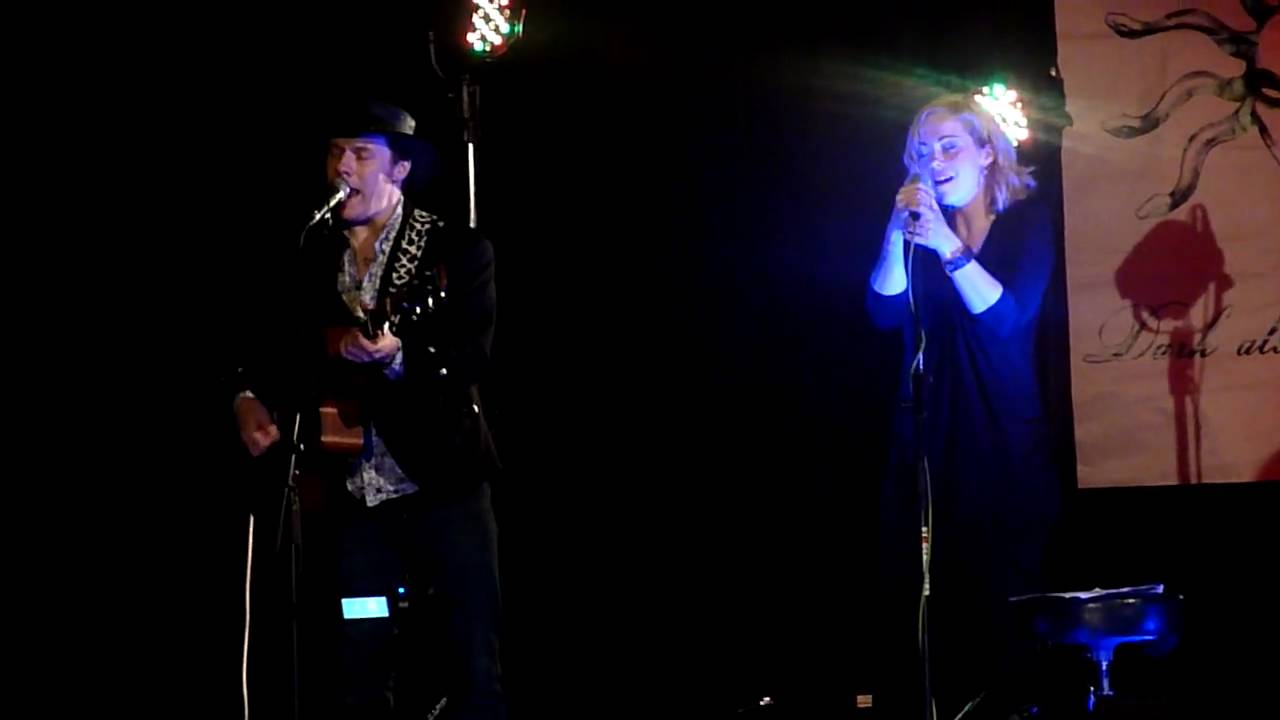 Anneke van Giersbergen & Danny Cavanagh - Temporary Peace (Live In Sofia; 2009-12-29)