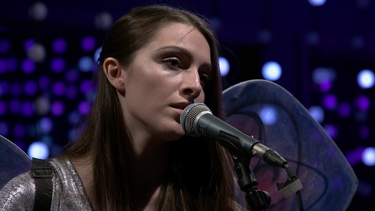 Maiah Wynne - Mama (Live on KEXP)