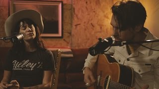 Nikki Lane | To Love is to Fly chords