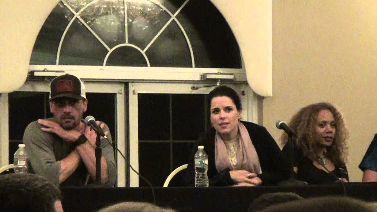 Scream Reunion Panel Monster Mania 31 Nev Campbell, Skeet, Roger Horror