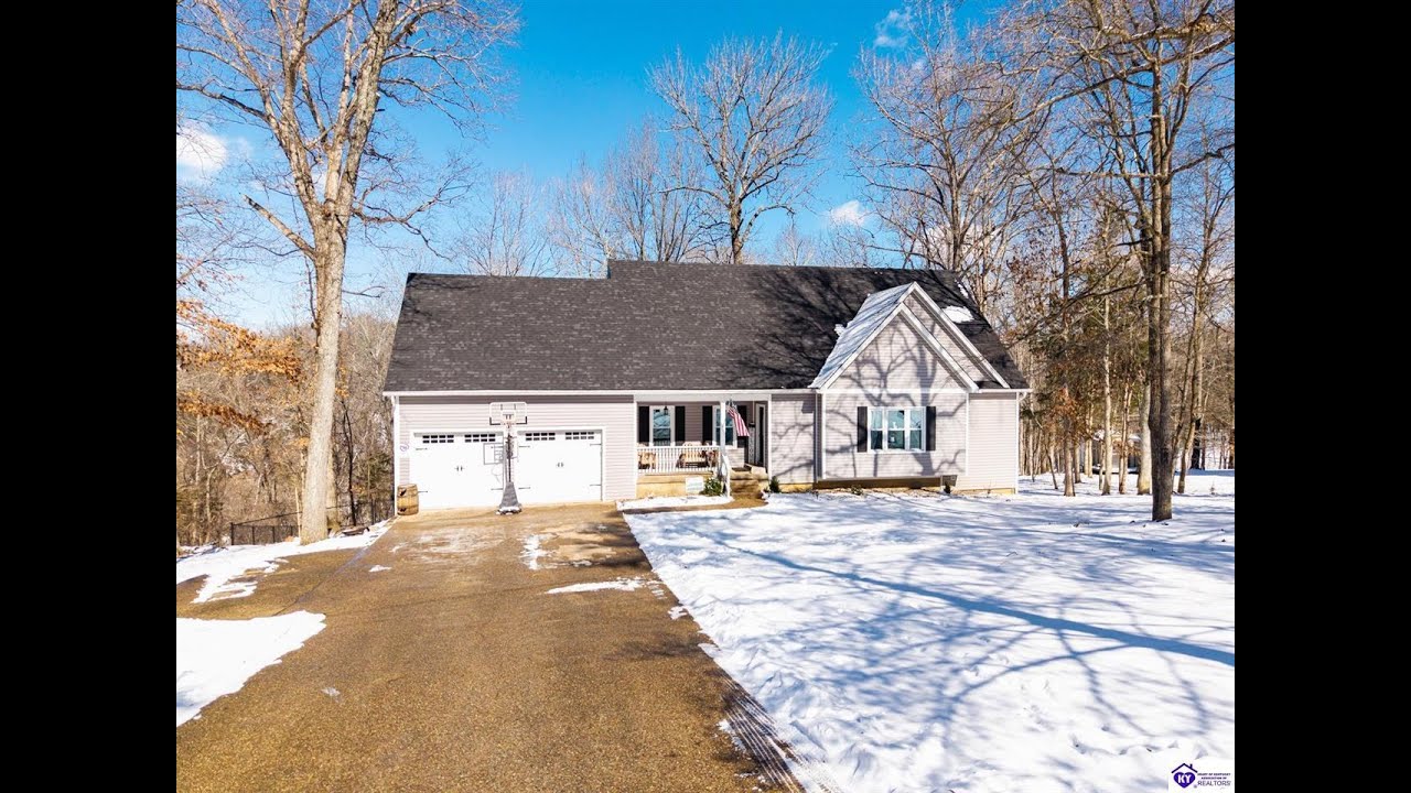 NEW LISTING: 102 Pineland Lane Brandenburg KY 40108