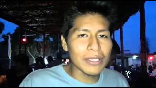 Divirtiendose En Mi Viejo Huacho