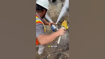 Live pressure leak sealing of pipelines, without shutting off the water supply