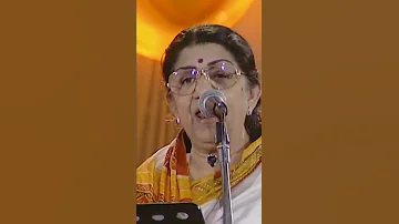 Aplam Chaplam | Mangeshkar Sisters Live | #latamangeshkar #ushamangeshkar #reels #song #songs