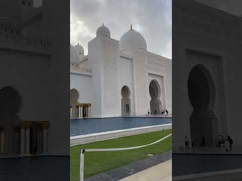Abu Dhabi Mosque