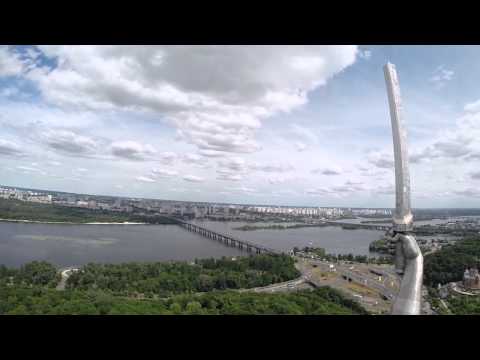 Подъем на монумент Родина-Мать в Киеве  (Climbing on Motherland Kiev)