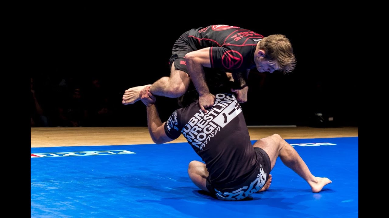 Эй Джей Агазар против Дэна Штрауса - Polaris Pro 2 - ОФИЦИАЛЬНО [HD]