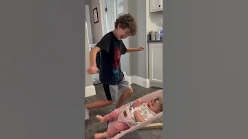 Baby Sister Dance Party ViralHog 