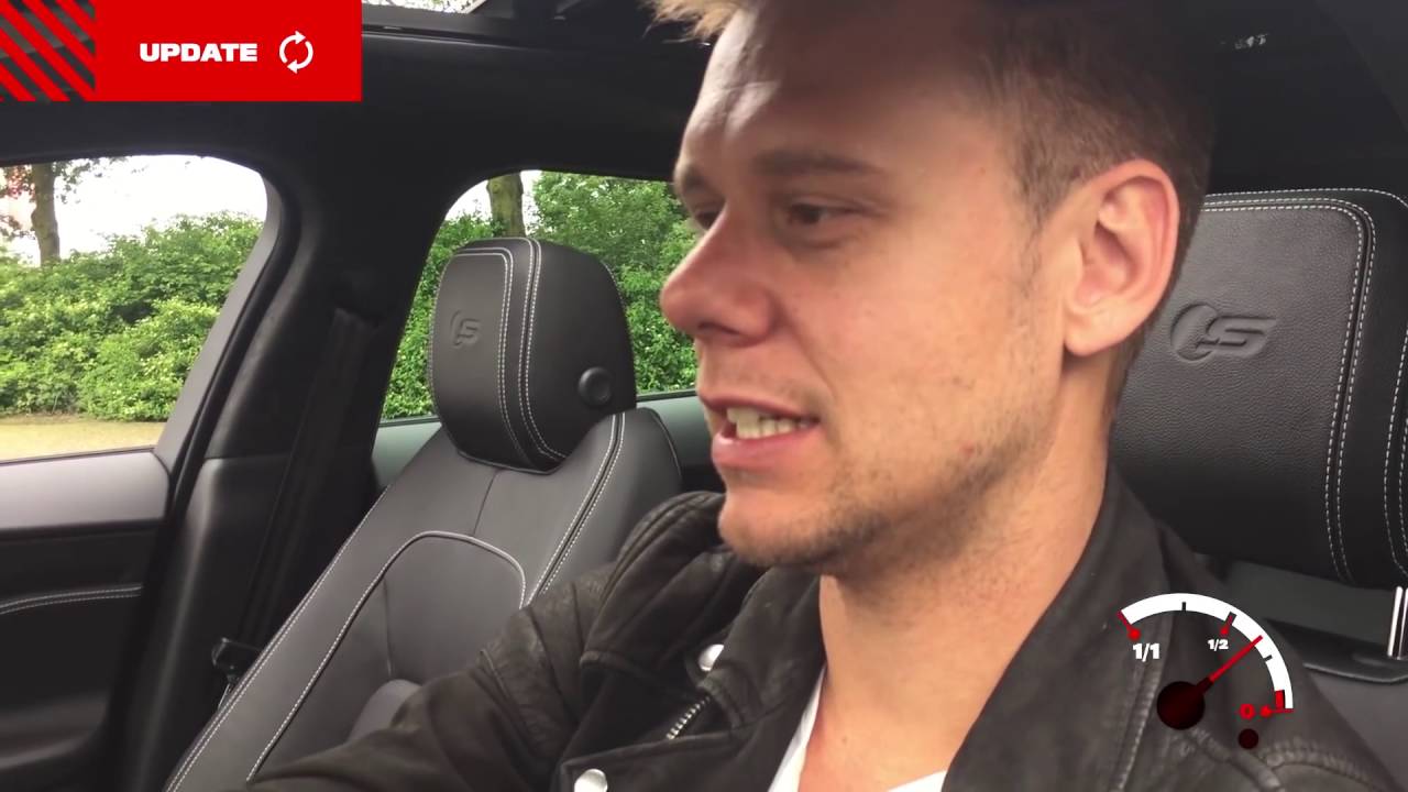 autoweek nascar De Jaguar F-Pace van Armin van Buuren - AW Update