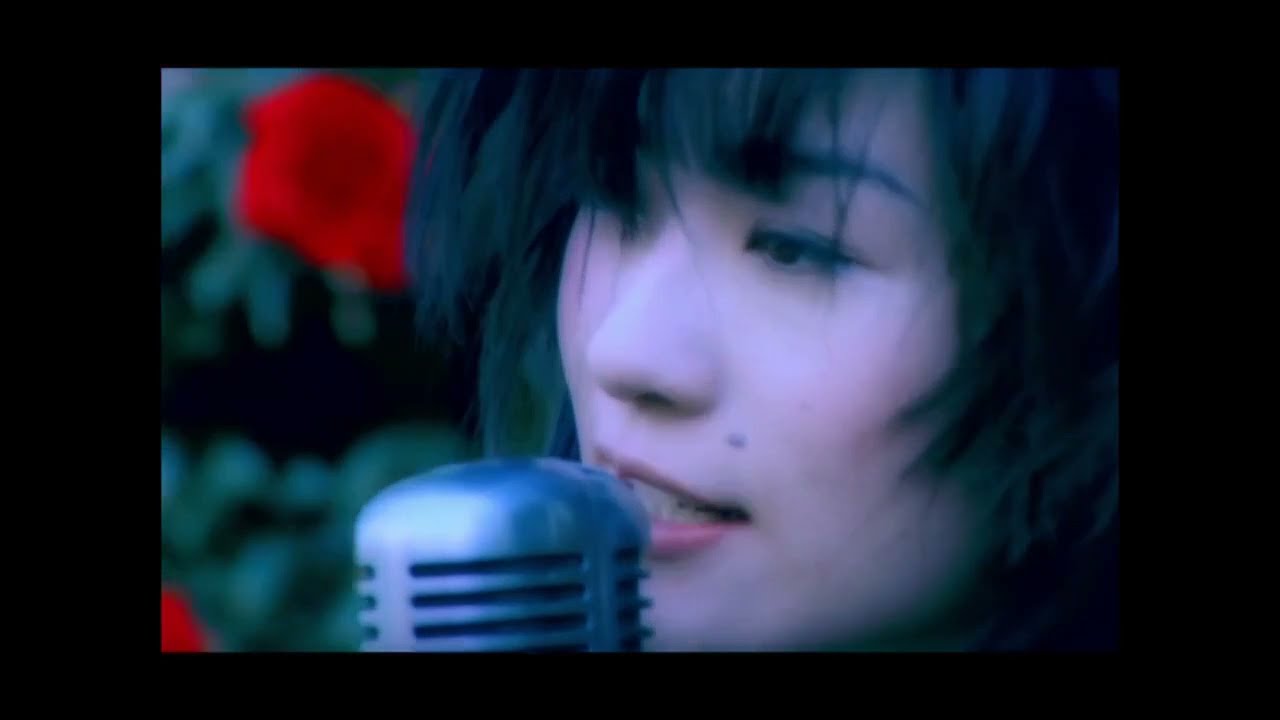 Sheena Ringo (椎名林檎) - Koko De Kiss Shite PV (ここでキスして