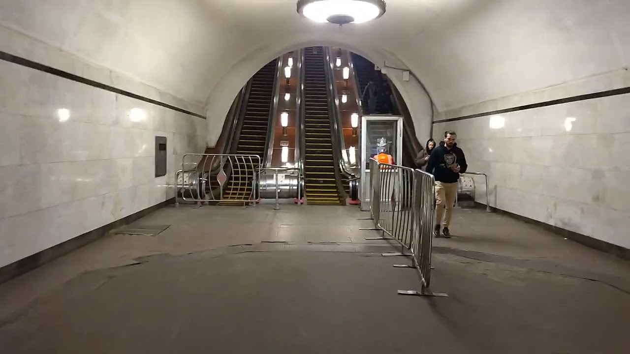 СТАНЦИЯ МЕТРО 