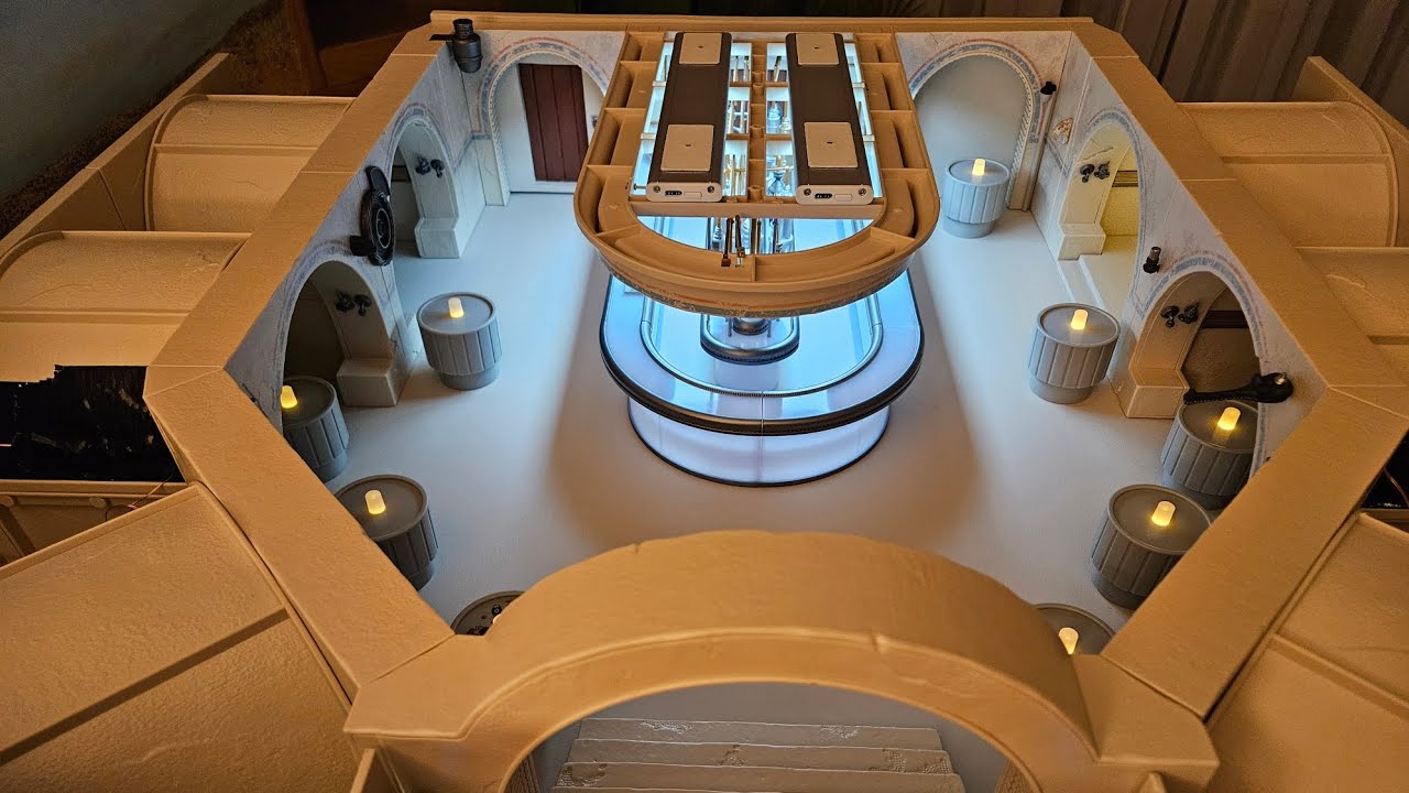 Haslab Cantina Deluxe diorama assembled and illuminated with music
