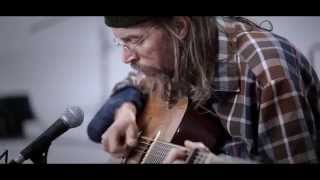 Video thumbnail of "WWS S2 Charlie Parr "Over The Red Cedar""