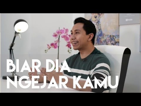 Video: Bagaimana Untuk Mendapatkan Lelaki Untuk Mengejar Anda